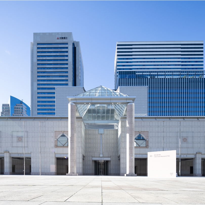 横浜美術館