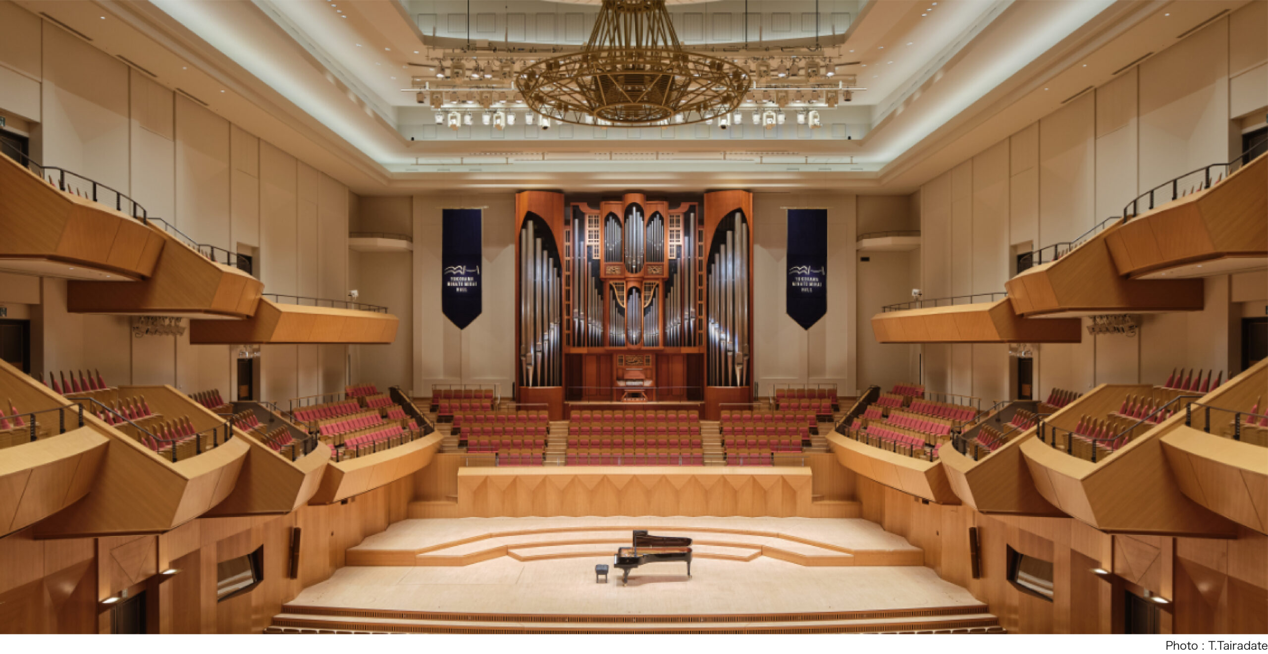 横浜みなとみらいホール